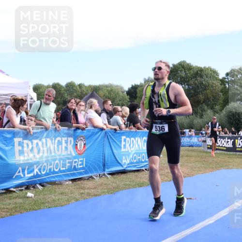 31.08.2025 - Elbe Triathlon Hamburg Strokosch-Dieckow http://msf.ph/oto/8653886 31.08.2025 11:29:16 Ziel 536, 747 meine-sportfotos.de