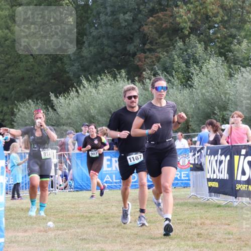 31.08.2025 - Elbe Triathlon Hamburg Strokosch-Dieckow http://msf.ph/oto/8653911 31.08.2025 11:29:30 Ziel 648, 835, 893, 1167 meine-sportfotos.de