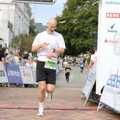 31.08.2025 - 21. Blankeneser Heldenlauf Strokosch-Dieckow http://msf.ph/oto/8653916 31.08.2025 11:06:50 Ziel 3261, 3246 meine-sportfotos.de