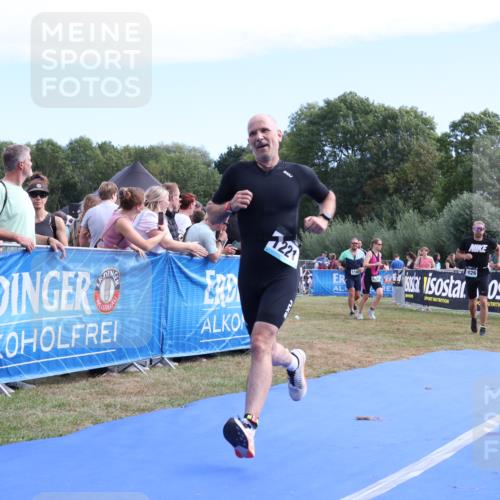 31.08.2025 - Elbe Triathlon Hamburg Strokosch-Dieckow http://msf.ph/oto/8653925 31.08.2025 11:29:41 Ziel 954, 1026, 1102, 1221, 1224 meine-sportfotos.de