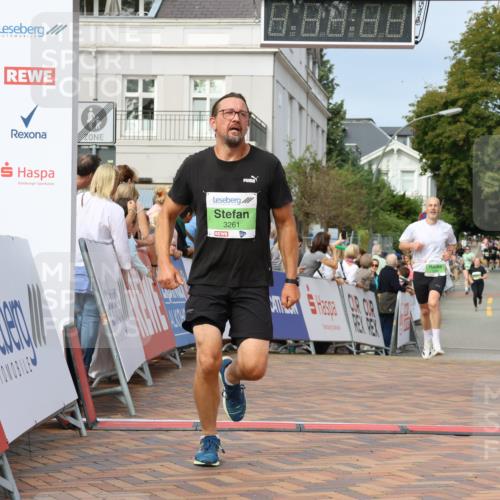 31.08.2025 - 21. Blankeneser Heldenlauf Strokosch-Dieckow http://msf.ph/oto/8653926 31.08.2025 11:06:47 Ziel 3423, 3173, 3261, 3246 meine-sportfotos.de
