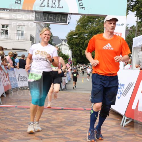 31.08.2025 - 21. Blankeneser Heldenlauf Strokosch-Dieckow http://msf.ph/oto/8653935 31.08.2025 11:06:40 Ziel 3429, 3541, 3423, 3173, 3203 meine-sportfotos.de