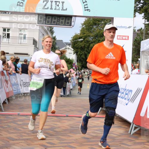 31.08.2025 - 21. Blankeneser Heldenlauf Strokosch-Dieckow http://msf.ph/oto/8653940 31.08.2025 11:06:40 Ziel 3429, 3541, 3423, 3173, 3203 meine-sportfotos.de