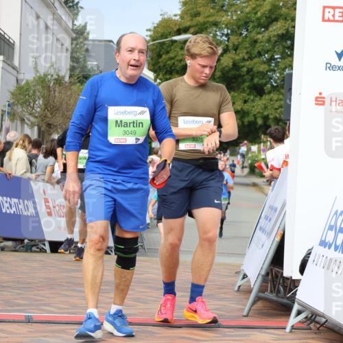31.08.2025 - 21. Blankeneser Heldenlauf Strokosch-Dieckow http://msf.ph/oto/8653959 31.08.2025 11:06:29 Ziel 3089, 3565, 3049, 3375, 3203 meine-sportfotos.de