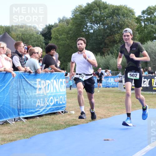 31.08.2025 - Elbe Triathlon Hamburg Strokosch-Dieckow http://msf.ph/oto/8653963 31.08.2025 11:30:01 Ziel 502, 840, 941 meine-sportfotos.de