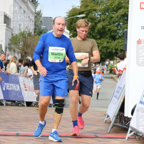 31.08.2025 - 21. Blankeneser Heldenlauf Strokosch-Dieckow http://msf.ph/oto/8653964 31.08.2025 11:06:29 Ziel 3089, 3565, 3049, 3375, 3203 meine-sportfotos.de