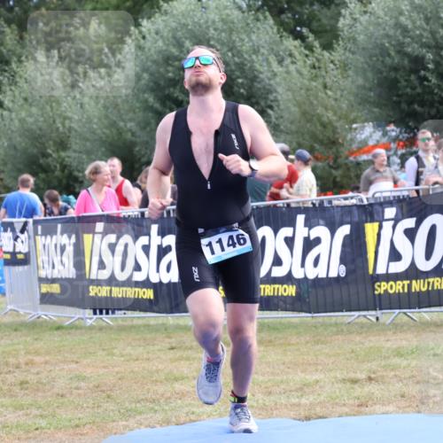 31.08.2025 - Elbe Triathlon Hamburg Strokosch-Dieckow http://msf.ph/oto/8653986 31.08.2025 11:30:26 Ziel 612, 615, 1027, 1146, 1169 meine-sportfotos.de