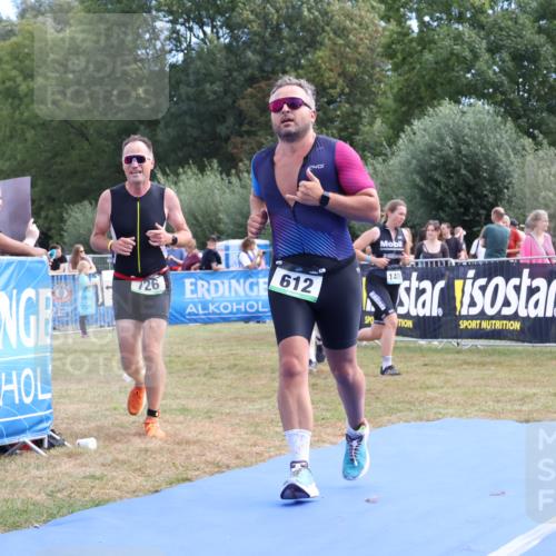 31.08.2025 - Elbe Triathlon Hamburg Strokosch-Dieckow http://msf.ph/oto/8654005 31.08.2025 11:30:32 Ziel 612, 623, 726, 1146 meine-sportfotos.de