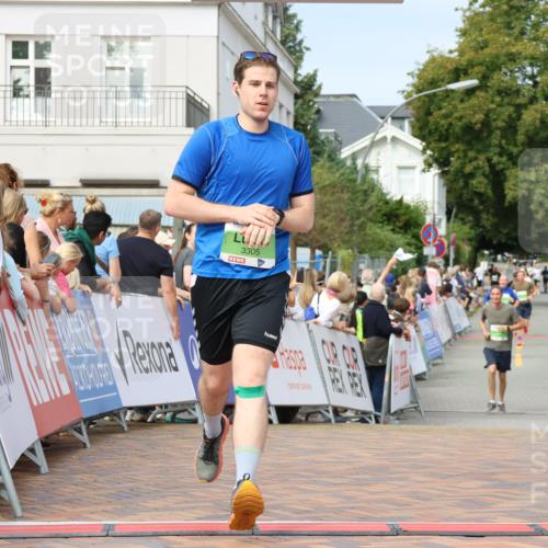 31.08.2025 - 21. Blankeneser Heldenlauf Strokosch-Dieckow http://msf.ph/oto/8654015 31.08.2025 11:06:17 Ziel 3305, 3554 meine-sportfotos.de