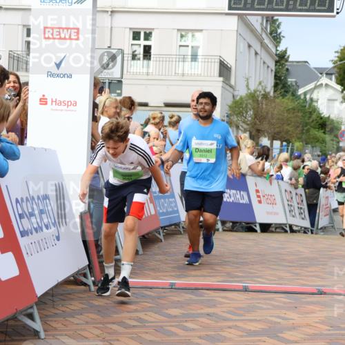 31.08.2025 - 21. Blankeneser Heldenlauf Strokosch-Dieckow http://msf.ph/oto/8654033 31.08.2025 11:06:00 Ziel 3312, 3381, 3498, 3681, 3427, 3183, 3207, 3637 meine-sportfotos.de