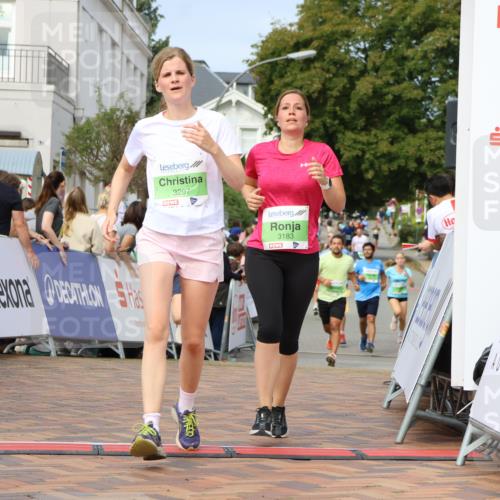 31.08.2025 - 21. Blankeneser Heldenlauf Strokosch-Dieckow http://msf.ph/oto/8654045 31.08.2025 11:05:52 Ziel 3183, 3207, 3297, 3637 meine-sportfotos.de