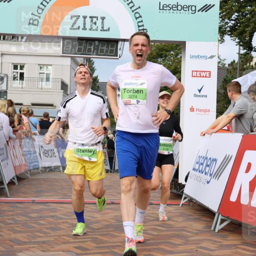 31.08.2025 - 21. Blankeneser Heldenlauf Strokosch-Dieckow http://msf.ph/oto/8654052 31.08.2025 11:05:44 Ziel 3595, 3274, 3710, 3165, 3168 meine-sportfotos.de