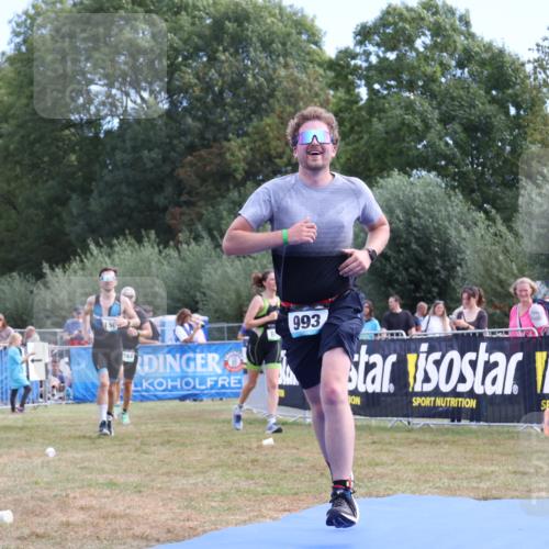 31.08.2025 - Elbe Triathlon Hamburg Strokosch-Dieckow http://msf.ph/oto/8654064 31.08.2025 11:30:47 Ziel 993, 1150, 1195, 1244 meine-sportfotos.de