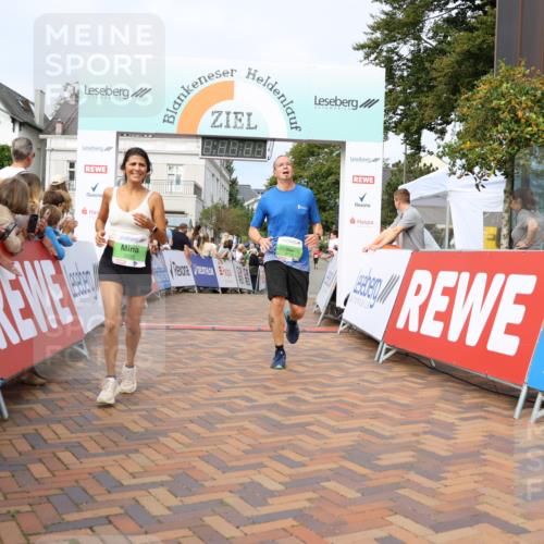 31.08.2025 - 21. Blankeneser Heldenlauf Strokosch-Dieckow http://msf.ph/oto/8654077 31.08.2025 11:05:39 Ziel 3595, 3274, 3398, 3733, 3710, 3200, 3407, 3165, 3168 meine-sportfotos.de