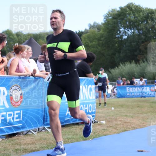 31.08.2025 - Elbe Triathlon Hamburg Strokosch-Dieckow http://msf.ph/oto/8654089 31.08.2025 11:31:00 Ziel 1213, 1243 meine-sportfotos.de