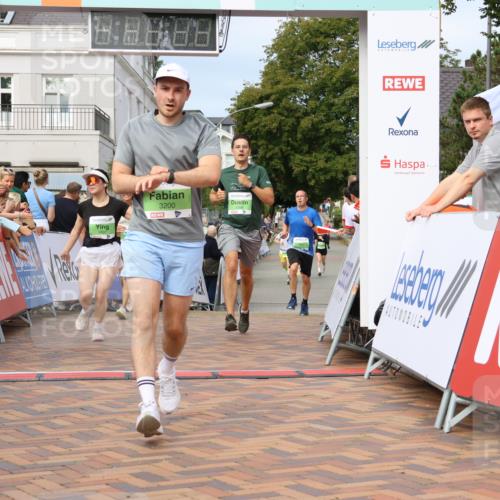31.08.2025 - 21. Blankeneser Heldenlauf Strokosch-Dieckow http://msf.ph/oto/8654107 31.08.2025 11:05:34 Ziel 3595, 3398, 3733, 3710, 3200, 3407 meine-sportfotos.de