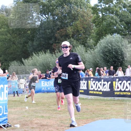 31.08.2025 - Elbe Triathlon Hamburg Strokosch-Dieckow http://msf.ph/oto/8654109 31.08.2025 11:31:19 Ziel 813, 948, 1184 meine-sportfotos.de