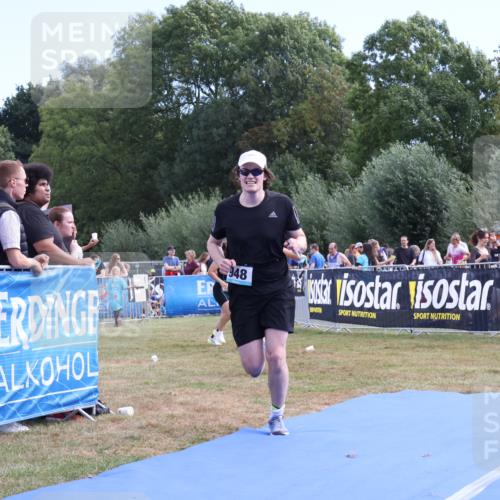 31.08.2025 - Elbe Triathlon Hamburg Strokosch-Dieckow http://msf.ph/oto/8654111 31.08.2025 11:31:20 Ziel 813, 948, 1184 meine-sportfotos.de
