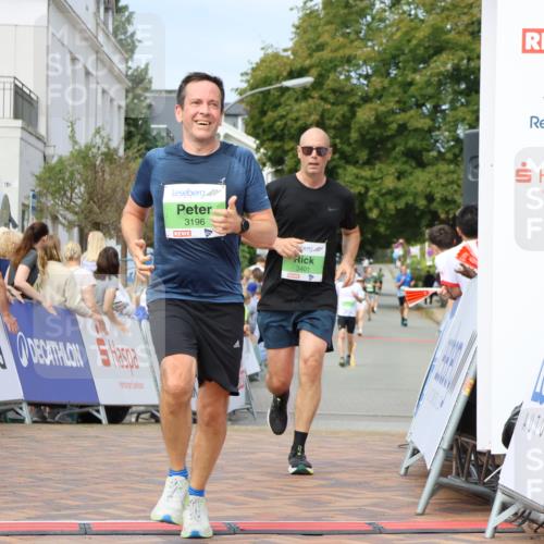 31.08.2025 - 21. Blankeneser Heldenlauf Strokosch-Dieckow http://msf.ph/oto/8654147 31.08.2025 11:05:21 Ziel 3196, 3401 meine-sportfotos.de
