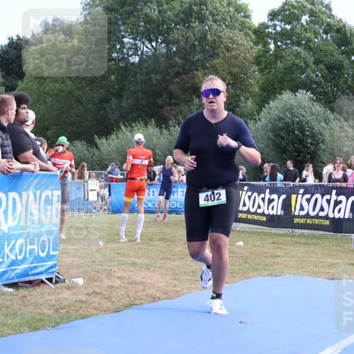 31.08.2025 - Elbe Triathlon Hamburg Strokosch-Dieckow http://msf.ph/oto/8654157 31.08.2025 11:31:59 Ziel 402, 922, 1185 meine-sportfotos.de