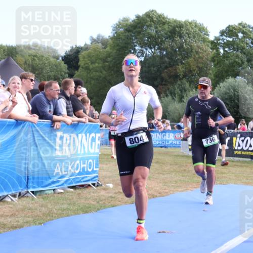31.08.2025 - Elbe Triathlon Hamburg Strokosch-Dieckow http://msf.ph/oto/8654168 31.08.2025 11:32:15 Ziel 736, 804, 1072, 1112 meine-sportfotos.de