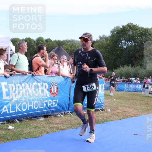 31.08.2025 - Elbe Triathlon Hamburg Strokosch-Dieckow http://msf.ph/oto/8654173 31.08.2025 11:32:16 Ziel 736, 804, 1072, 1112 meine-sportfotos.de