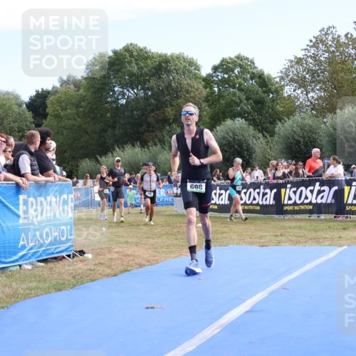 31.08.2025 - Elbe Triathlon Hamburg Strokosch-Dieckow http://msf.ph/oto/8654217 31.08.2025 11:33:12 Ziel 698, 766, 1014, 1202, 1237 meine-sportfotos.de