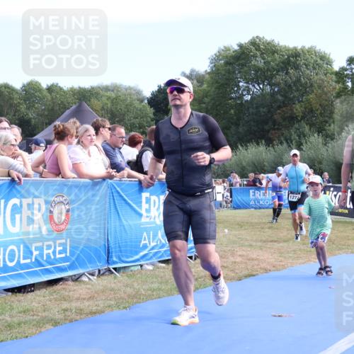 31.08.2025 - Elbe Triathlon Hamburg Strokosch-Dieckow http://msf.ph/oto/8654230 31.08.2025 11:33:20 Ziel 756, 766, 1202, 1205, 1272 meine-sportfotos.de