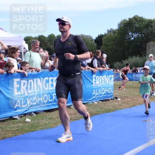 31.08.2025 - Elbe Triathlon Hamburg Strokosch-Dieckow http://msf.ph/oto/8654233 31.08.2025 11:33:21 Ziel 756, 766, 1194, 1202, 1205, 1272 meine-sportfotos.de