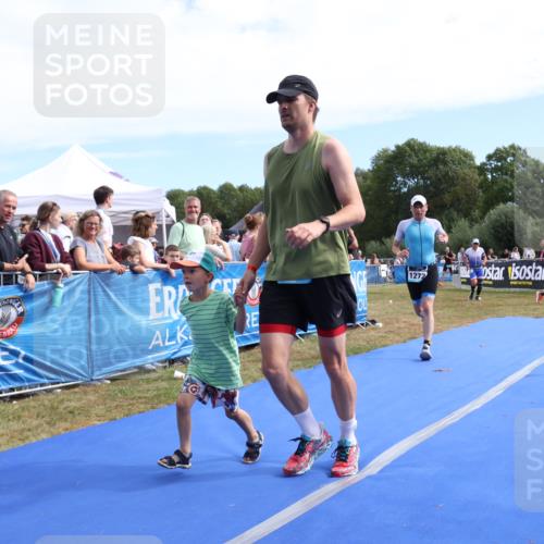 31.08.2025 - Elbe Triathlon Hamburg Strokosch-Dieckow http://msf.ph/oto/8654238 31.08.2025 11:33:22 Ziel 756, 766, 1194, 1202, 1205, 1272 meine-sportfotos.de