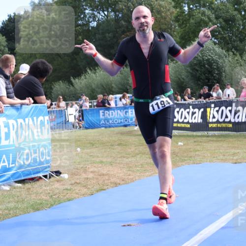 31.08.2025 - Elbe Triathlon Hamburg Strokosch-Dieckow http://msf.ph/oto/8654253 31.08.2025 11:33:30 Ziel 756, 1194 meine-sportfotos.de