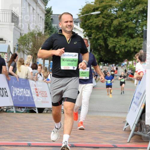 31.08.2025 - 21. Blankeneser Heldenlauf Strokosch-Dieckow http://msf.ph/oto/8654263 31.08.2025 11:04:44 Ziel 3132, 3163, 3113, 3112, 3326, 3017 meine-sportfotos.de
