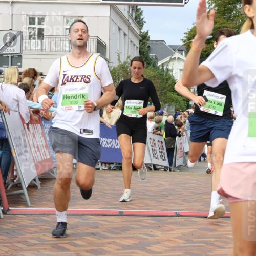 31.08.2025 - 21. Blankeneser Heldenlauf Strokosch-Dieckow http://msf.ph/oto/8654286 31.08.2025 11:04:40 Ziel 3132, 3113, 3112, 3697, 3326, 3017 meine-sportfotos.de
