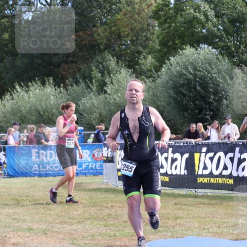 31.08.2025 - Elbe Triathlon Hamburg Strokosch-Dieckow http://msf.ph/oto/8654287 31.08.2025 11:34:00 Ziel 949, 1255 meine-sportfotos.de