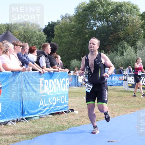 31.08.2025 - Elbe Triathlon Hamburg Strokosch-Dieckow http://msf.ph/oto/8654291 31.08.2025 11:34:01 Ziel 1255 meine-sportfotos.de