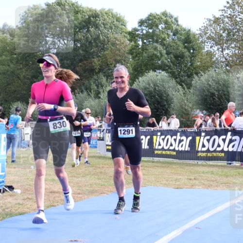 31.08.2025 - Elbe Triathlon Hamburg Strokosch-Dieckow http://msf.ph/oto/8654310 31.08.2025 11:34:22 Ziel 830, 1134, 1159, 1279, 1291 meine-sportfotos.de