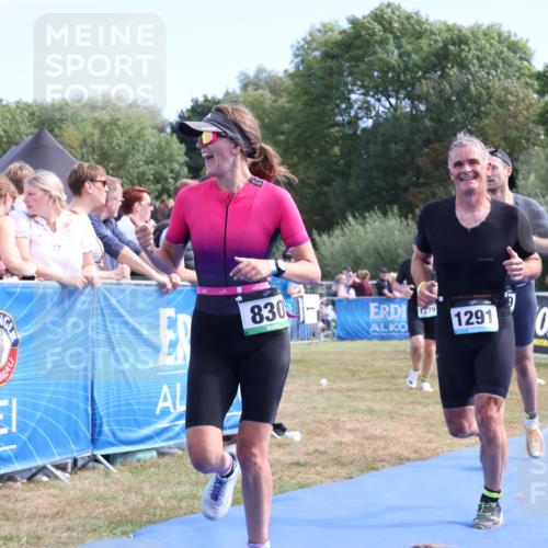 31.08.2025 - Elbe Triathlon Hamburg Strokosch-Dieckow http://msf.ph/oto/8654312 31.08.2025 11:34:23 Ziel 830, 1134, 1159, 1279, 1286, 1291 meine-sportfotos.de