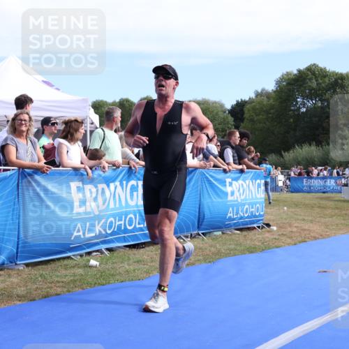 31.08.2025 - Elbe Triathlon Hamburg Strokosch-Dieckow http://msf.ph/oto/8654340 31.08.2025 11:34:32 Ziel 1134, 1279, 1286 meine-sportfotos.de