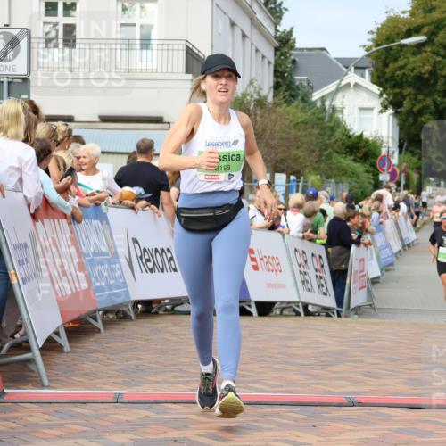 31.08.2025 - 21. Blankeneser Heldenlauf Strokosch-Dieckow http://msf.ph/oto/8654358 31.08.2025 11:04:23 Ziel 3635, 3198 meine-sportfotos.de