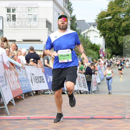31.08.2025 - 21. Blankeneser Heldenlauf Strokosch-Dieckow http://msf.ph/oto/8654380 31.08.2025 11:04:17 Ziel 3131, 3567, 3635 meine-sportfotos.de