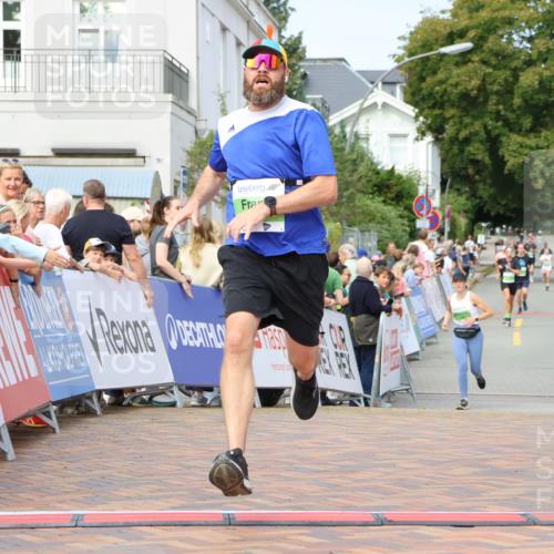 31.08.2025 - 21. Blankeneser Heldenlauf Strokosch-Dieckow http://msf.ph/oto/8654386 31.08.2025 11:04:17 Ziel 3131, 3567, 3635 meine-sportfotos.de