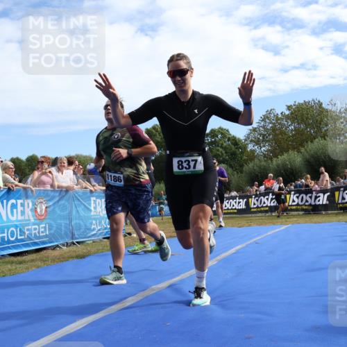 31.08.2025 - Elbe Triathlon Hamburg Strokosch-Dieckow http://msf.ph/oto/8654399 31.08.2025 11:35:58 Ziel 413, 837, 992, 1089, 1186, 1199 meine-sportfotos.de