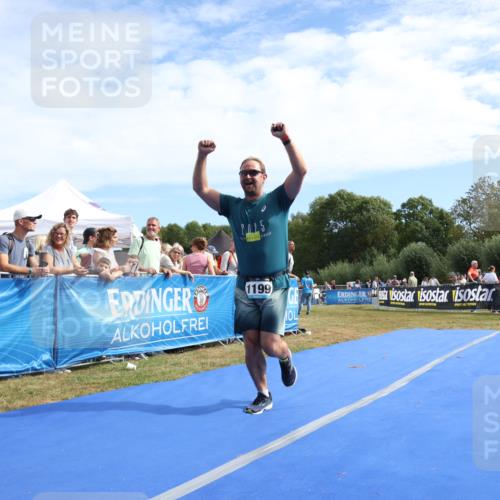 31.08.2025 - Elbe Triathlon Hamburg Strokosch-Dieckow http://msf.ph/oto/8654409 31.08.2025 11:36:06 Ziel 1199 meine-sportfotos.de