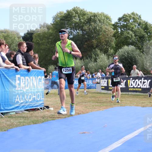 31.08.2025 - Elbe Triathlon Hamburg Strokosch-Dieckow http://msf.ph/oto/8654419 31.08.2025 11:36:29 Ziel 699, 1250 meine-sportfotos.de