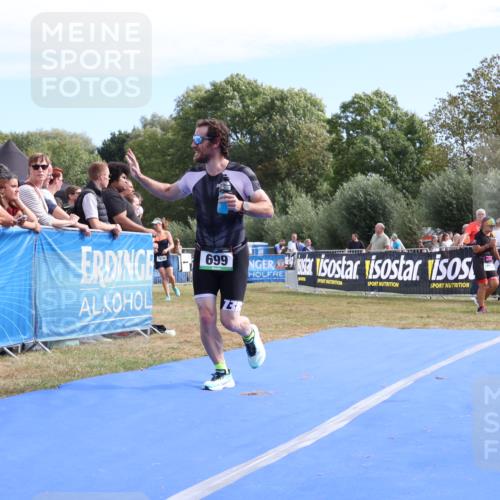31.08.2025 - Elbe Triathlon Hamburg Strokosch-Dieckow http://msf.ph/oto/8654424 31.08.2025 11:36:32 Ziel 699, 1250 meine-sportfotos.de