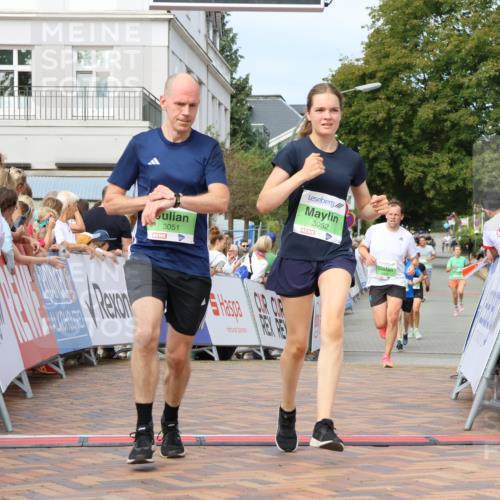 31.08.2025 - 21. Blankeneser Heldenlauf Strokosch-Dieckow http://msf.ph/oto/8654430 31.08.2025 11:03:59 Ziel 3174, 3052, 3051, 3328 meine-sportfotos.de