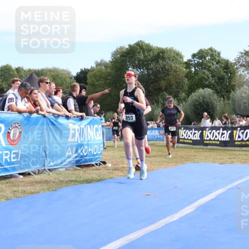 31.08.2025 - Elbe Triathlon Hamburg Strokosch-Dieckow http://msf.ph/oto/8654436 31.08.2025 11:36:57 Ziel 508, 530, 673, 848, 853, 884, 1217 meine-sportfotos.de