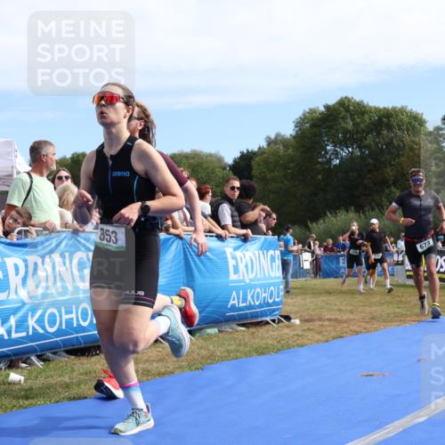 31.08.2025 - Elbe Triathlon Hamburg Strokosch-Dieckow http://msf.ph/oto/8654438 31.08.2025 11:36:58 Ziel 508, 530, 673, 786, 853, 884, 1217 meine-sportfotos.de