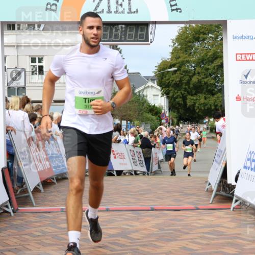 31.08.2025 - 21. Blankeneser Heldenlauf Strokosch-Dieckow http://msf.ph/oto/8654444 31.08.2025 11:03:54 Ziel 3119, 3118, 3679, 3174, 3052, 3051 meine-sportfotos.de