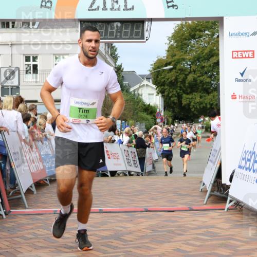 31.08.2025 - 21. Blankeneser Heldenlauf Strokosch-Dieckow http://msf.ph/oto/8654452 31.08.2025 11:03:54 Ziel 3119, 3118, 3679, 3174, 3052, 3051 meine-sportfotos.de